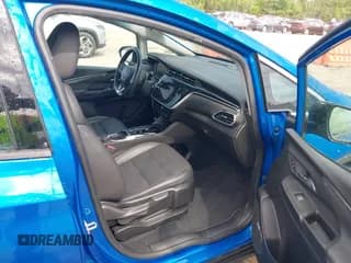 ✅ 2023 Chevrolet Bolt EV 2LT • VIN: 1G1FX6S05P4128607 • Lot: 42081752. Wystawiony na IAAI z przebiegiem 22 551 mil. Bezpłatny archiwum sprzedaży aukcyjnych z USA i szczegółowy raport historii pojazdu na DreamBid. Zdjęcie 5.