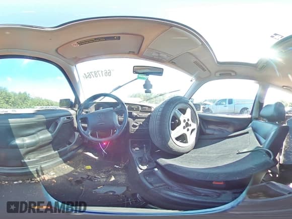 ✅ 1998 Volkswagen Golf GTI VR6 • VIN: 3VWHD81H3WM225820 • Лот: 66178764. Опубликован ранее на Copart с пробегом 224 191 миль. Бесплатный доступ к архиву аукционных продаж из США и подробный отчёт об истории автомобиля на DreamBid. Изображение 12.