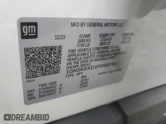 ✅ 2023 Chevrolet Suburban RST • VIN: 1GNSKEKD3PR555781 • Lot: 78971144. Wystawiony na Copart z przebiegiem 12 258 mil. Bezpłatny archiwum sprzedaży aukcyjnych z USA i szczegółowy raport historii pojazdu na DreamBid. Zdjęcie 15.