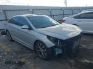 ✅ 2015 Hyundai Sonata Limited • VIN: 5NPE34AB2FH151745 • Лот: 40773654. Опубликован ранее на IAAI с пробегом 119 339 миль. Бесплатный доступ к архиву аукционных продаж из США и подробный отчёт об истории автомобиля на DreamBid. Изображение 1.