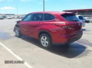 ✅ 2023 Toyota Highlander L • VIN: 5TDKDRAHXPS509316 • Lot: 42674115. Wystawiony na IAAI z przebiegiem 6 121 mil. Bezpłatny archiwum sprzedaży aukcyjnych z USA i szczegółowy raport historii pojazdu na DreamBid. Zdjęcie 3.