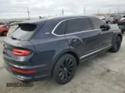 ✅ 2023 Bentley Bentayga V8 • VIN: SJAHT2ZV6PC019747 • Лот: 82045074. Опубликован ранее на Copart с пробегом 4 766 миль. Бесплатный доступ к архиву аукционных продаж из США и подробный отчёт об истории автомобиля на DreamBid. Изображение 3.