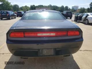 ✅ 2014 Dodge Challenger SXT • VIN: 2C3CDYAG2EH234269 • Lot: 63532024. Wystawiony na Copart z przebiegiem Nie podano. Bezpłatny archiwum sprzedaży aukcyjnych z USA i szczegółowy raport historii pojazdu na DreamBid. Zdjęcie 6.