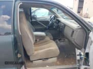 ✅ 2001 Dodge Dakota • VIN: 1B7GL22X61S168128 • Lot: 42626446. Wystawiony na IAAI z przebiegiem 192 952 mil. Bezpłatny archiwum sprzedaży aukcyjnych z USA i szczegółowy raport historii pojazdu na DreamBid. Zdjęcie 5.