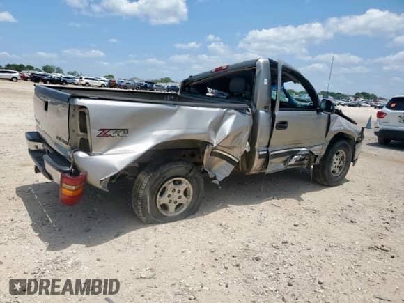 2001 Chevrolet Silverado 1500 с VIN 1GCEK14W11Z313933, выставлен на аукционе Copart как лот 60129915 с пробегом Не указан миль и Списание • Salvage title. История ставок и продаж доступна на DreamBid. Изображение 3.