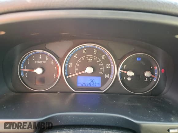 ✅ 2007 Hyundai Santa Fe SE • VIN: 5NMSH73E27H110155 • Lot: 84842354. Listed on Copart with 245,947 mi. Free auction sales archive from the USA and detailed vehicle history report at DreamBid. Image 9.