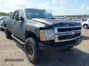 ✅ 2008 Chevrolet Silverado 2500HD 1LT • VIN: 1GCHK29KX8E163363 • Lot: 42540648. Wystawiony na IAAI z przebiegiem 242 555 mil. Bezpłatny archiwum sprzedaży aukcyjnych z USA i szczegółowy raport historii pojazdu na DreamBid. Zdjęcie 1.