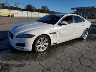 ✅ 2017 Jaguar XF 35t Premium • VIN: SAJBD4BV1HCY38062 • Lot: 86653585. Wystawiony na Copart z przebiegiem 167 023 mil. Bezpłatny archiwum sprzedaży aukcyjnych z USA i szczegółowy raport historii pojazdu na DreamBid. Zdjęcie 1.