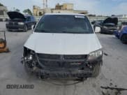 ✅ 2016 Dodge Grand Caravan SE • VIN: 2C4RDGBG4GR170943 • Lot: 90041265. Wystawiony na Copart z przebiegiem 140 213 mil. Bezpłatny archiwum sprzedaży aukcyjnych z USA i szczegółowy raport historii pojazdu na DreamBid. Zdjęcie 5.