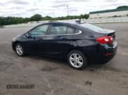 ✅ 2017 Chevrolet Cruze LT • VIN: 1G1BE5SM6H7173198 • Lot: 57196413. Listed on Copart with 67,555 mi. Free auction sales archive from the USA and detailed vehicle history report at DreamBid. Image 2.