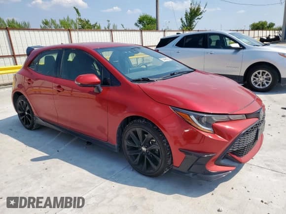 ✅ 2021 Toyota Corolla SE • VIN: JTND4MBE6M3108984 • Lot: 70449455. Wystawiony na Copart z przebiegiem 54 426 mil. Bezpłatny archiwum sprzedaży aukcyjnych z USA i szczegółowy raport historii pojazdu na DreamBid. Zdjęcie 4.