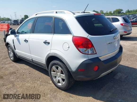 ✅ 2012 Chevrolet Captiva Sport LS • VIN: 3GNAL2EK7CS521755 • Lot: 42703072. Wystawiony na IAAI z przebiegiem 114 160 mil. Bezpłatny archiwum sprzedaży aukcyjnych z USA i szczegółowy raport historii pojazdu na DreamBid. Zdjęcie 3.