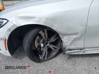 ✅ 2020 BMW 3 Series 330i • VIN: 3MW5R1J04L8B34579 • Lot: 43366185. Wystawiony na IAAI z przebiegiem Nie podano. Bezpłatny archiwum sprzedaży aukcyjnych z USA i szczegółowy raport historii pojazdu na DreamBid. Zdjęcie 6.