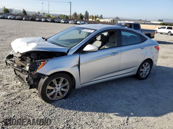 2013 Hyundai Accent GLS с VIN KMHCU4AE7DU440696, выставлен на аукционе Copart как лот 85887415 с пробегом 165 396 миль миль и Списание • Salvage title. История ставок и продаж доступна на DreamBid. Изображение 1.