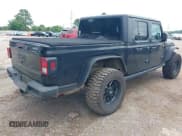 ✅ 2021 Jeep Gladiator Sport S • VIN: 1C6JJTAM7ML554412 • Lot: 42199167. Wystawiony na IAAI z przebiegiem 74 263 mil. Bezpłatny archiwum sprzedaży aukcyjnych z USA i szczegółowy raport historii pojazdu na DreamBid. Zdjęcie 4.