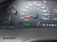 ✅ 2003 Ford Excursion XLT • VIN: 1FMNU40F03EA06549 • Лот: 42231165. Опубликован ранее на IAAI с пробегом 176 564 миль. Бесплатный доступ к архиву аукционных продаж из США и подробный отчёт об истории автомобиля на DreamBid. Изображение 7.