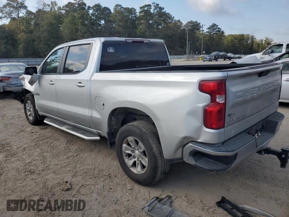 ✅ 2019 Chevrolet Silverado 1500 LT • VIN: 3GCPWCED5KG155295 • Lot: 75505634. Wystawiony na Copart z przebiegiem 212 411 mil. Bezpłatny archiwum sprzedaży aukcyjnych z USA i szczegółowy raport historii pojazdu na DreamBid. Zdjęcie 2.