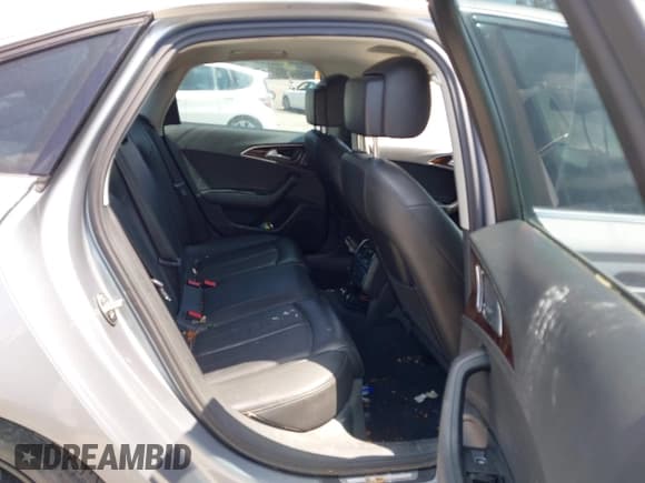 ✅ 2016 Audi A6 Premium • VIN: WAUCFAFC2GN111968 • Лот: 42003738. Опубликован ранее на IAAI с пробегом 149 089 миль. Бесплатный доступ к архиву аукционных продаж из США и подробный отчёт об истории автомобиля на DreamBid. Изображение 8.