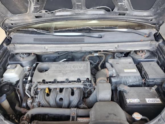 ✅ 2008 Kia Rondo LX • VIN: KNAFG525987149132 • Лот: 80448555. Опубликован ранее на Copart с пробегом 135 797 миль. Бесплатный доступ к архиву аукционных продаж из США и подробный отчёт об истории автомобиля на DreamBid. Изображение 11.