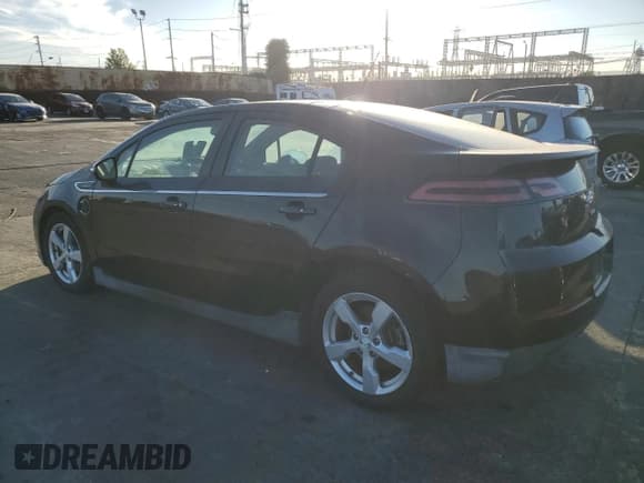 ✅ 2013 Chevrolet Volt • VIN: 1G1RE6E48DU107019 • Lot: 80991724. Wystawiony na Copart z przebiegiem 130 456 mil. Bezpłatny archiwum sprzedaży aukcyjnych z USA i szczegółowy raport historii pojazdu na DreamBid. Zdjęcie 2.