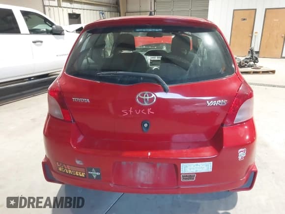 ✅ 2008 Toyota Yaris • VIN: JTDJT923385166955 • Лот: 43565374. Опубликован ранее на IAAI с пробегом 195 913 миль. Бесплатный доступ к архиву аукционных продаж из США и подробный отчёт об истории автомобиля на DreamBid. Изображение 16.