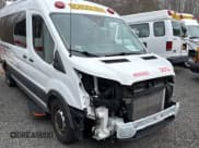 ✅ 2020 Ford Transit Passenger XL • VIN: 1FDAX2C84LKB65020 • Lot: 50907935. Wystawiony na Copart z przebiegiem 63 911 mil. Bezpłatny archiwum sprzedaży aukcyjnych z USA i szczegółowy raport historii pojazdu na DreamBid. Zdjęcie 1.