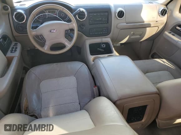 ✅ 2005 Ford Expedition Eddie Bauer • VIN: 1FMFU18555LA20430 • Lot: 86608764. Listed on Copart with 180,340 mi. Free auction sales archive from the USA and detailed vehicle history report at DreamBid. Image 8.