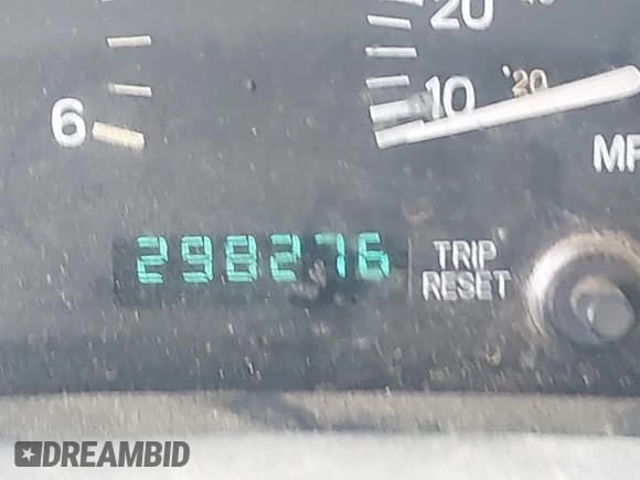 ✅ 1997 Jeep Cherokee SE • VIN: 1J4FJ28S3VL573144 • Lot: 41965201. Wystawiony na IAAI z przebiegiem 298 276 mil. Bezpłatny archiwum sprzedaży aukcyjnych z USA i szczegółowy raport historii pojazdu na DreamBid. Zdjęcie 15.