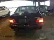 1997 BMW 3 Series z VIN WBACD3325VAV21116, wystawiony jako Copart lot #82164394 z przebiegiem 172 704 mil mil oraz Czysty tytuł • Clean title. Historia ofert i sprzedaży dostępna na DreamBid. Obrazek 6.