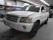 2001 Toyota Highlander с VIN JTEHF21A610028080, выставлен на аукционе IAAI как лот 43011016 с пробегом 254 001 миль миль и . История ставок и продаж доступна на DreamBid. Изображение 17.