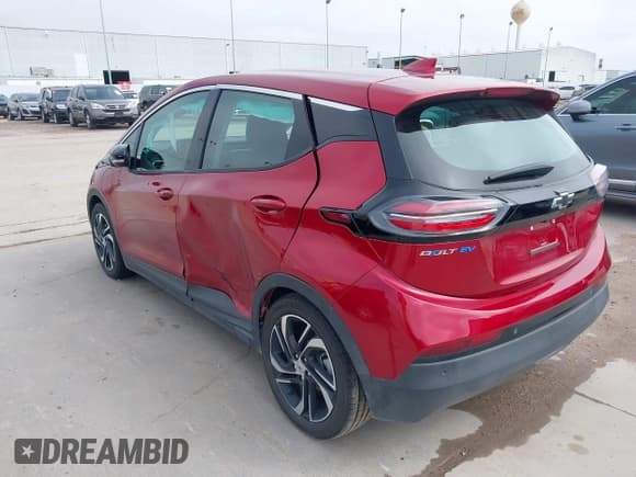 ✅ 2023 Chevrolet Bolt EV 2LT • VIN: 1G1FX6S04P4147780 • Lot: 41629326. Wystawiony na IAAI z przebiegiem 13 341 mil. Bezpłatny archiwum sprzedaży aukcyjnych z USA i szczegółowy raport historii pojazdu na DreamBid. Zdjęcie 3.