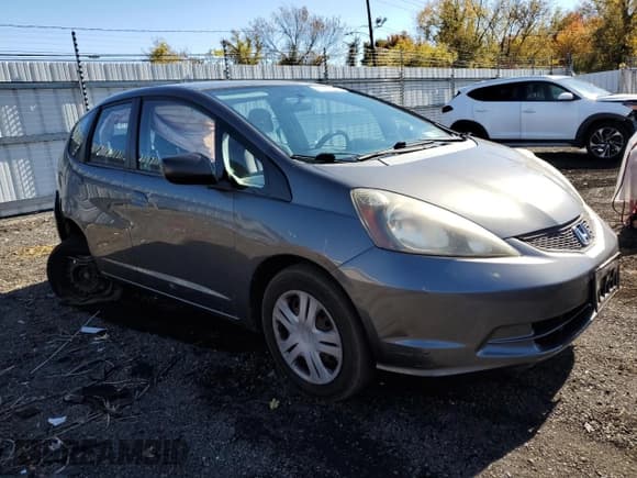 ✅ 2011 Honda Fit • VIN: JHMGE8H35BC025599 • Лот: 86716285. Опубликован ранее на Copart с пробегом 156 566 миль. Бесплатный доступ к архиву аукционных продаж из США и подробный отчёт об истории автомобиля на DreamBid. Изображение 4.