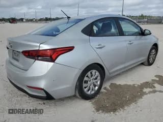 ✅ 2018 Hyundai Accent SE • VIN: 3KPC24A36JE016610 • Лот: 45656475. Опубликован ранее на Copart с пробегом 75 912 миль. Бесплатный доступ к архиву аукционных продаж из США и подробный отчёт об истории автомобиля на DreamBid. Изображение 3.