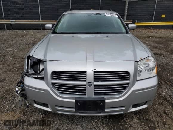 2005 Dodge Magnum RT z VIN 2D8GV58275H514614, wystawiony jako Copart lot #86163655 z przebiegiem 81 671 mil mil oraz Szkoda całkowita • Salvage title. Historia ofert i sprzedaży dostępna na DreamBid. Obrazek 5.