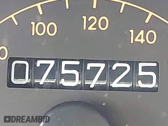 ✅ 1999 Hyundai Sonata • VIN: KMHWF25SXXA129717 • Лот: 43007300. Опубликован ранее на IAAI с пробегом 75 725 миль. Бесплатный доступ к архиву аукционных продаж из США и подробный отчёт об истории автомобиля на DreamBid. Изображение 16.