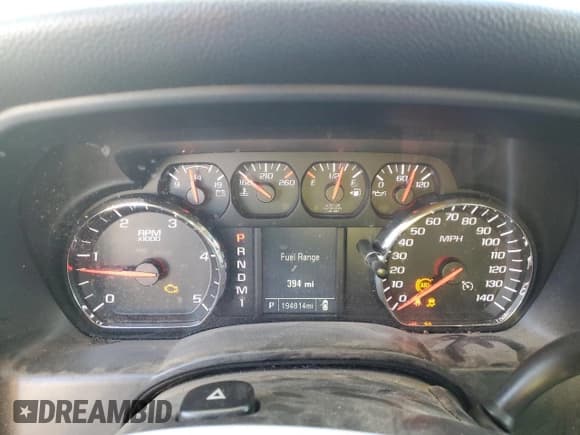 ✅ 2015 Chevrolet Silverado 2500HD Work Truck • VIN: 1GC2KUE81FZ532242 • Lot: 90492245. Listed on Copart with 194,814 mi. Free auction sales archive from the USA and detailed vehicle history report at DreamBid. Image 9.