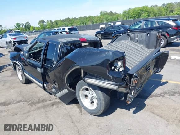 1999 Chevrolet S-10 LS Xtreme с VIN 1GCCS1949X8110818, выставлен на аукционе IAAI как лот 42033054 с пробегом Не указан миль и . История ставок и продаж доступна на DreamBid. Изображение 3.