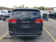 ✅ 2017 Chrysler Pacifica Touring L • VIN: 2C4RC1BG1HR503584 • Лот: 43586969. Опубликован ранее на IAAI с пробегом 161 953 миль. Бесплатный доступ к архиву аукционных продаж из США и подробный отчёт об истории автомобиля на DreamBid. Изображение 16.