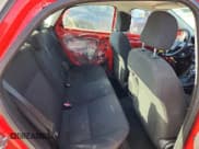 ✅ 2015 Ford Focus SE • VIN: 1FADP3F25FL351135 • Lot: 90465405. Wystawiony na Copart z przebiegiem 101 207 mil. Bezpłatny archiwum sprzedaży aukcyjnych z USA i szczegółowy raport historii pojazdu na DreamBid. Zdjęcie 10.