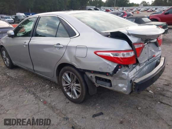 ✅ 2016 Toyota Camry LE • VIN: 4T1BF1FKXGU185162 • Лот: 43381454. Опубликован ранее на IAAI с пробегом 202 914 миль. Бесплатный доступ к архиву аукционных продаж из США и подробный отчёт об истории автомобиля на DreamBid. Изображение 3.