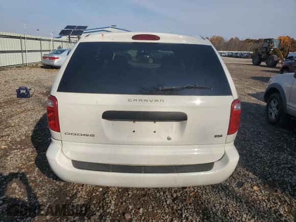2003 Dodge Caravan SE с VIN 1D4GP25373B233622, выставлен на аукционе Copart как лот 75943764 с пробегом 189 889 миль миль и Списание • Salvage title. История ставок и продаж доступна на DreamBid. Изображение 6.