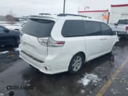 ✅ 2015 Toyota Sienna SE • VIN: 5TDXK3DC5FS583833 • Lot: 41577726. Listed on IAAI with 143,965 mi. Free auction sales archive from the USA and detailed vehicle history report at DreamBid. Image 4.