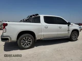 ✅ 2021 Chevrolet Silverado 1500 LT • VIN: 3GCUYDED7MG113345 • Lot: 62419694. Wystawiony na Copart z przebiegiem 35 159 mil. Bezpłatny archiwum sprzedaży aukcyjnych z USA i szczegółowy raport historii pojazdu na DreamBid. Zdjęcie 3.