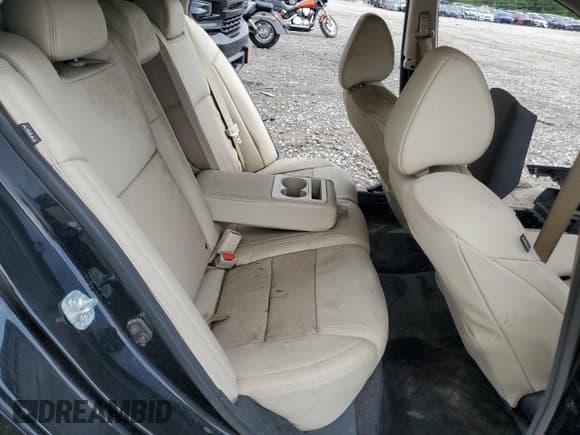 ✅ 2020 Nissan Maxima SV • VIN: 1N4AA6CV5LC369490 • Lot: 90796815. Listed on Copart with Not provided. Free auction sales archive from the USA and detailed vehicle history report at DreamBid. Image 10.