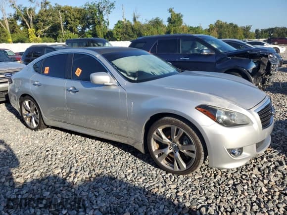 ✅ 2013 Infiniti M • VIN: JN1BY1AP5DM512275 • Lot: 89555185. Wystawiony na Copart z przebiegiem Nie podano. Bezpłatny archiwum sprzedaży aukcyjnych z USA i szczegółowy raport historii pojazdu na DreamBid. Zdjęcie 4.