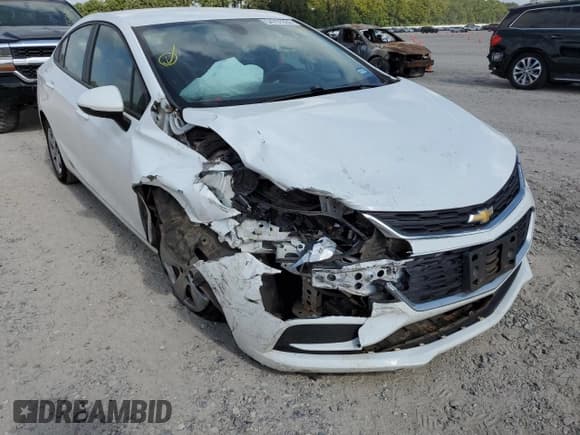 ✅ 2018 Chevrolet Cruze LS • VIN: 1G1BC5SM2J7155292 • Lot: 54751832. Listed on Copart with 107,880 mi. Free auction sales archive from the USA and detailed vehicle history report at DreamBid. Image 1.