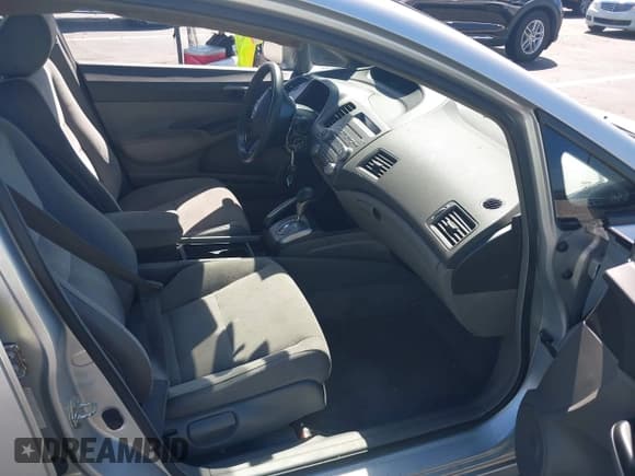 ✅ 2007 Honda Civic LX • VIN: 1HGFA16577L106777 • Lot: 43344379. Listed on IAAI with 143,117 mi. Free auction sales archive from the USA and detailed vehicle history report at DreamBid. Image 5.