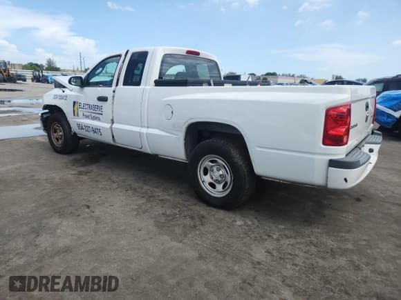 ✅ 2011 Ram Dakota ST • VIN: 1D7RE2BKXBS566456 • Лот: 67566855. Опубликован ранее на Copart с пробегом 159 953 миль. Бесплатный доступ к архиву аукционных продаж из США и подробный отчёт об истории автомобиля на DreamBid. Изображение 2.