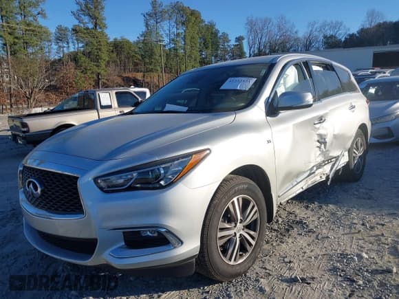 ✅ 2020 Infiniti QX60 Luxe • VIN: 5N1DL0MN2LC546831 • Lot: 41232325. Listed on IAAI with 49,858 mi. Free auction sales archive from the USA and detailed vehicle history report at DreamBid. Image 2.