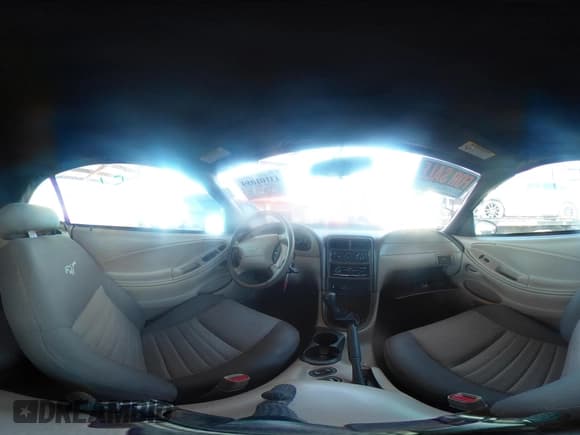 ✅ 2000 Ford Mustang GT • VIN: 1FAFP45X0YF268144 • Lot: 43101059. Wystawiony na IAAI z przebiegiem 71 791 mil. Bezpłatny archiwum sprzedaży aukcyjnych z USA i szczegółowy raport historii pojazdu na DreamBid. Zdjęcie 18.